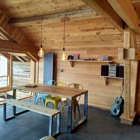 Ferienwohnung Le Grenier Du Roux Abriès Exterior foto